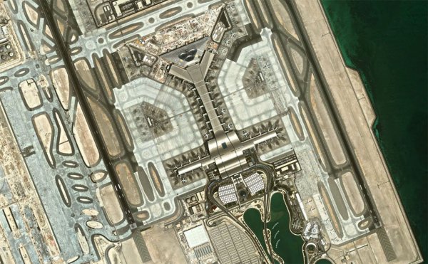 Satellite view of Hamad International Airport