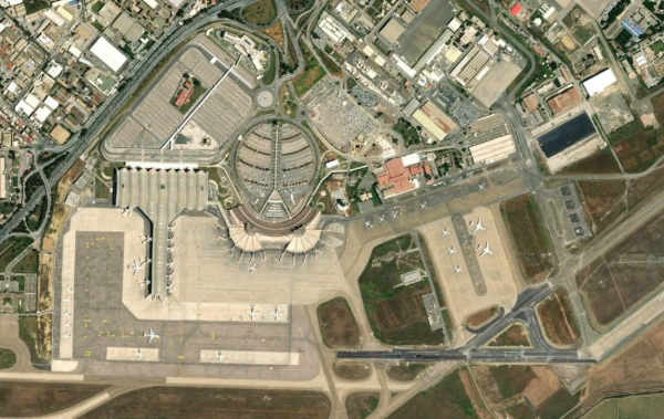 Satellite view of Houari Boumediene Airport