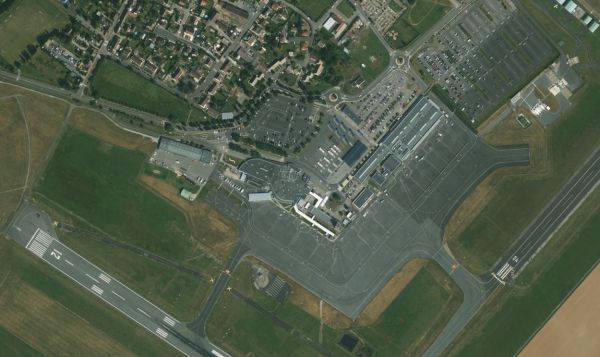 Satellite view of Beauvais-Tille Airport