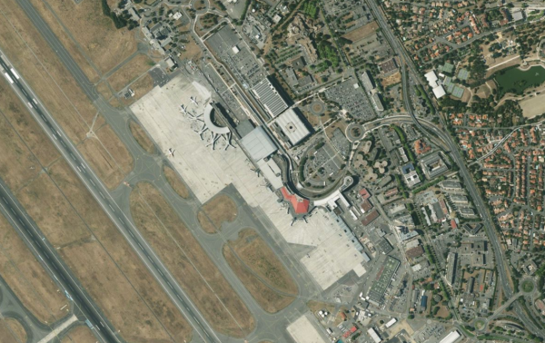 Satellite view of Toulouse-Blagnac Airport