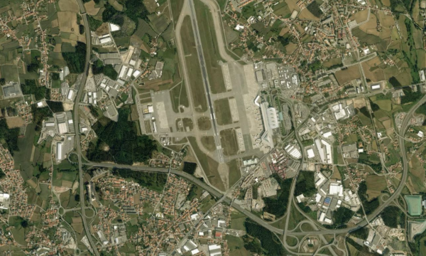 Satellite view of Porto Airport