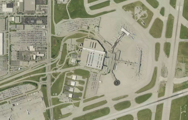 Satellite view of Milwaukee Mitchell International Airport