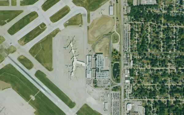 Satellite view of Des Moines International Airport